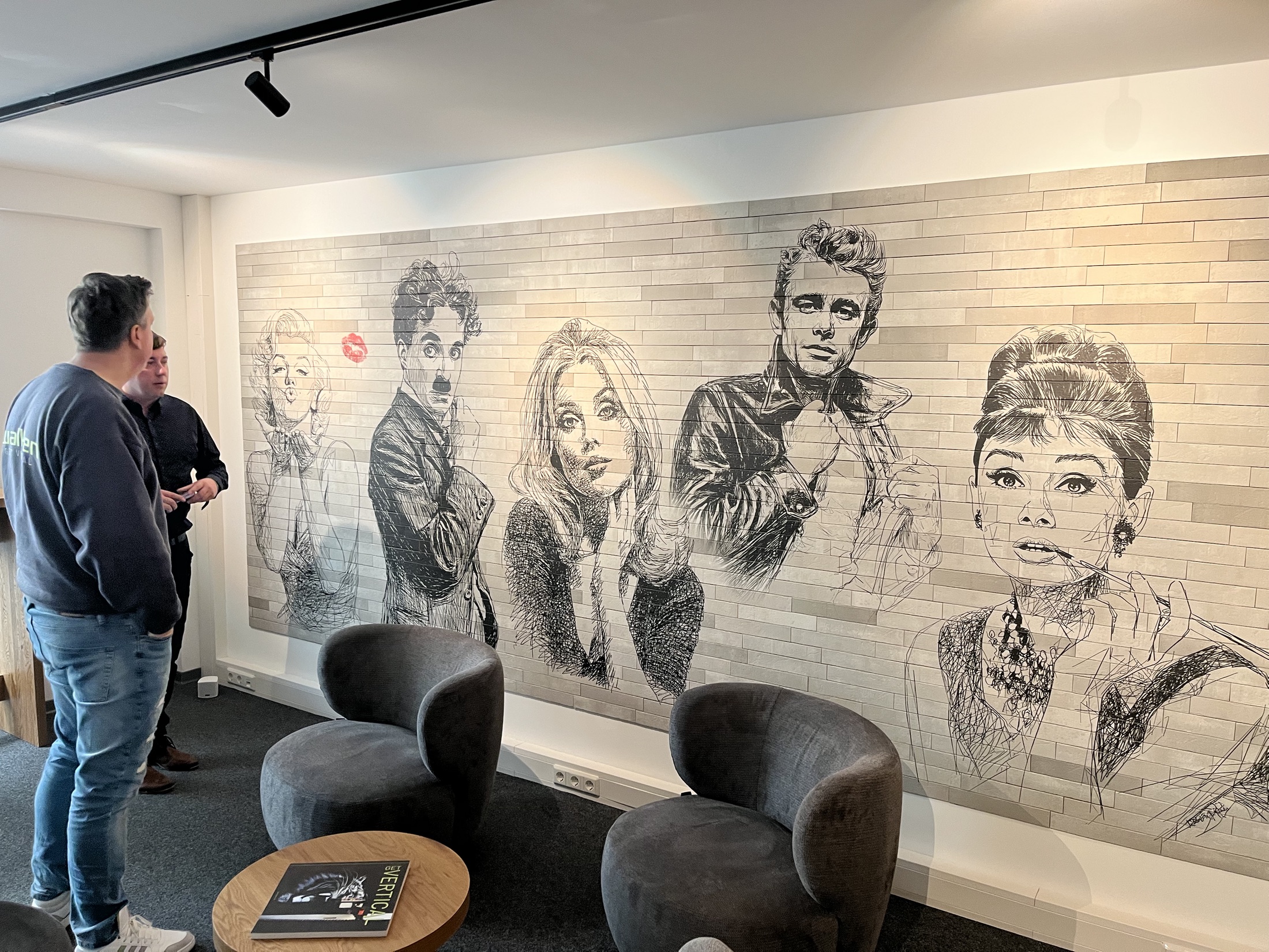 Urbanes Wandmotiv als Beispiel fuer moderne Wandgestaltung